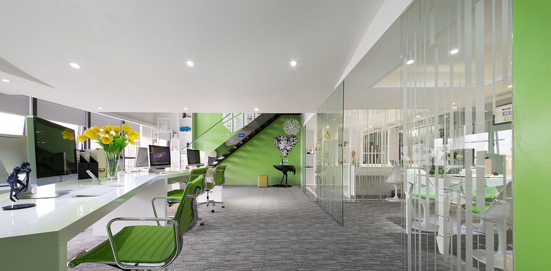 辦公室裝修設計：設計和施工分開承包真的好嗎？