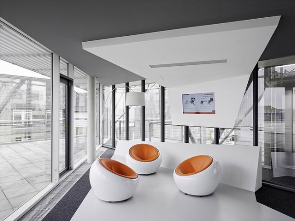 辦公室裝修設(shè)計(jì)中軟裝帶給你不一樣的感受！